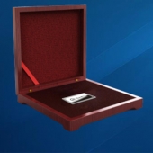 2015年4月訂制　廣東華光企業(yè)10周年紀(jì)念銀條、銀牌銀章銀磚