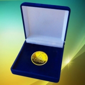 2015年7月訂制　重慶一帶一路金融合作論壇純金紀(jì)念徽章訂制